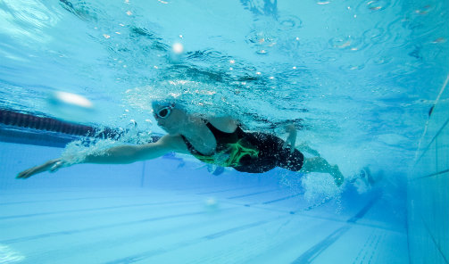 //www.greyhoundinn.co.uk/wp-content/uploads/2017/05/Lutterworth-sports-centre.jpg