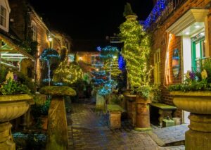 Christmas in the courtyard, Greyhound Coaching Inn, Lutterworth